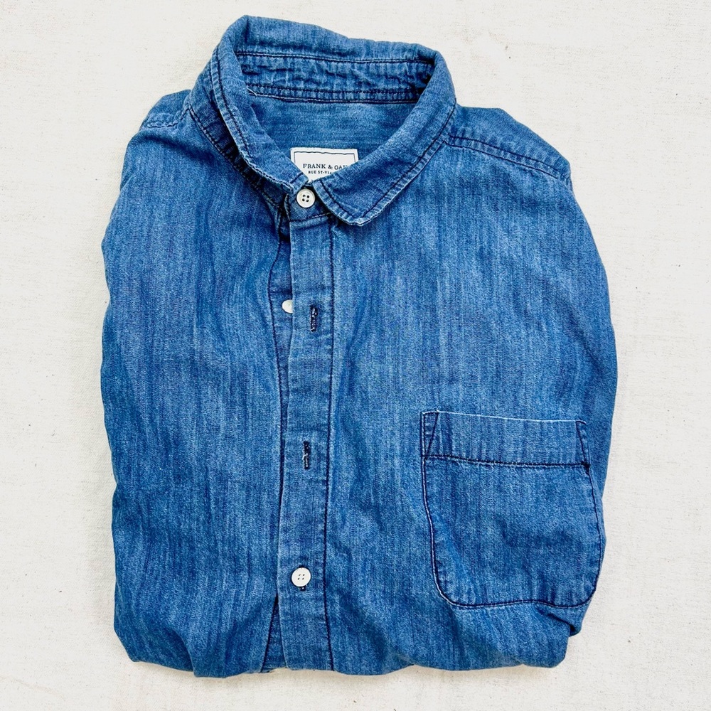 👕Frank & Oak👕 Chambray Denim Button Down Shirt - Size L - Picture 2 of 7